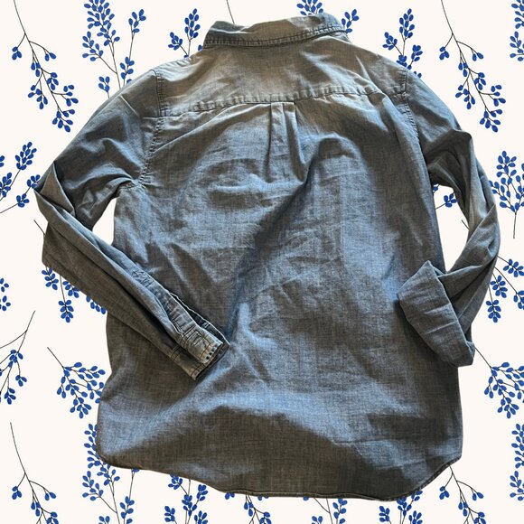 🎉4x HP!🎉 Fossil Chambray Denim Button-Up Shirt | Size M - Picture 2 of 4